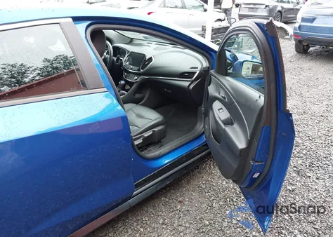 2017 Chevrolet Volt Premier из США, поврежденный, VIN 1G1RB6S54HU137405